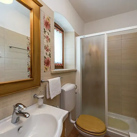Vila Spacious With Swimming Pool In Tinjan Kringa